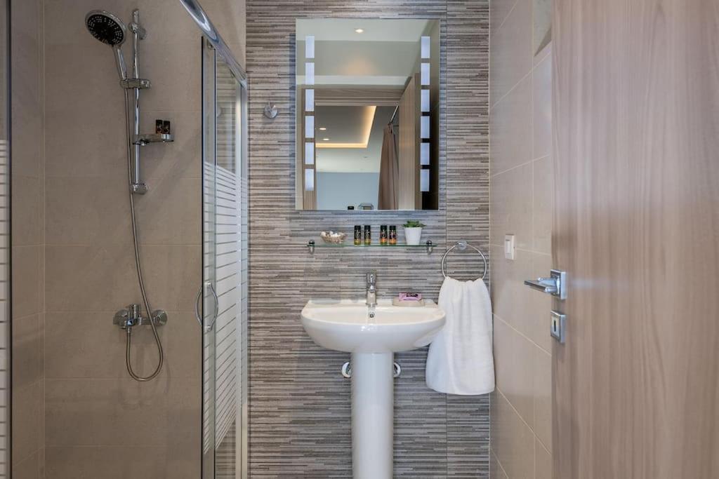 M City Apartments, Garden 1 Chania  Екстер'єр фото